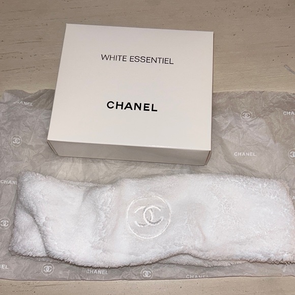 CHANEL Accessories Chanel White Fluffy Headband Poshmark